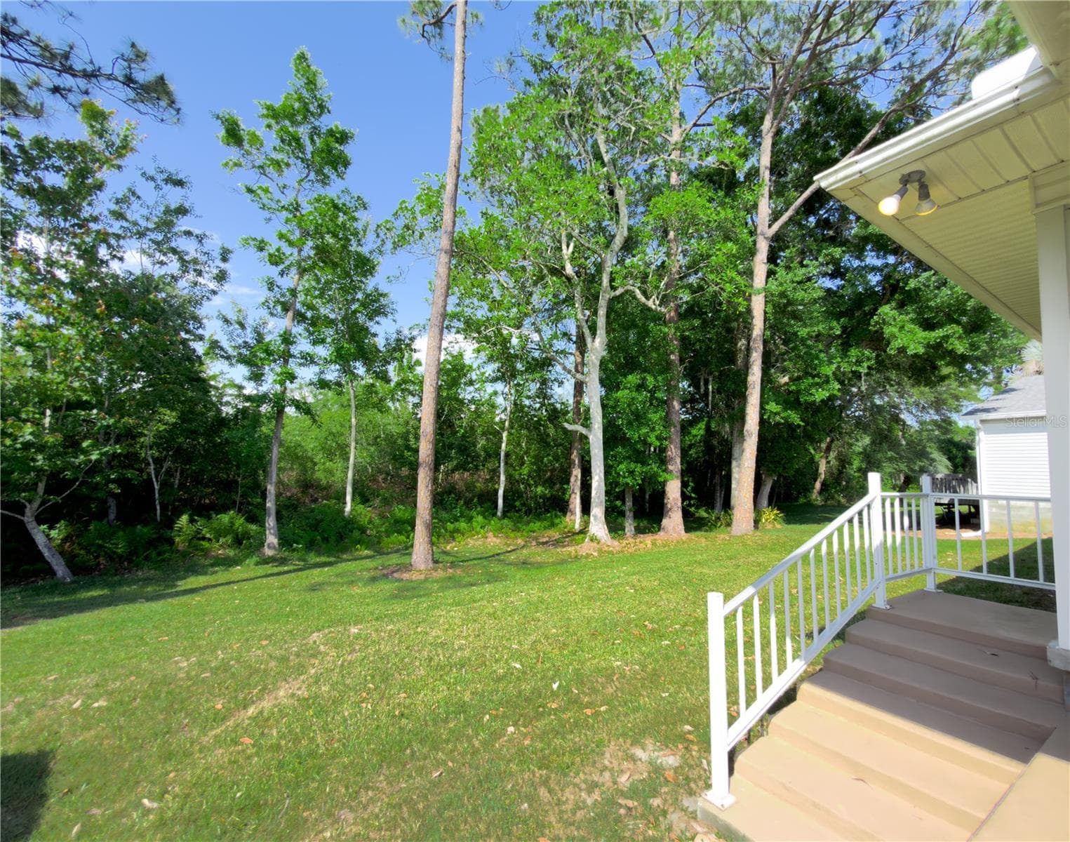 Single Family Residence at 32676 OAK PARK DR, LEESBURG, photo 37 of 40