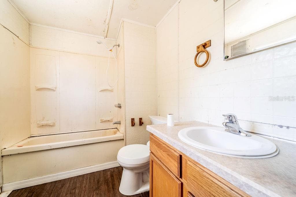 Double Wide - 2900 STATE ROAD 11, DELAND