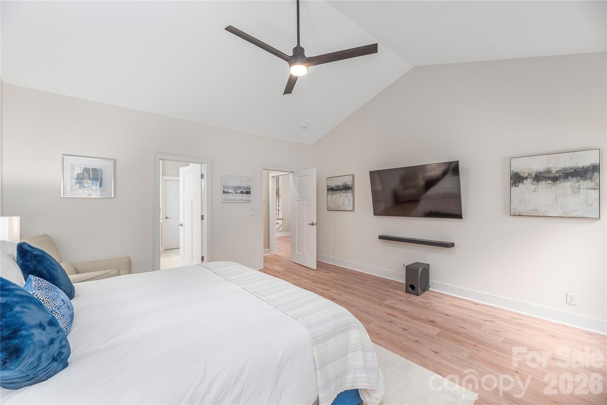 Single Family Residence at 38 River Bend Lane, Fletcher, photo 13 of 35