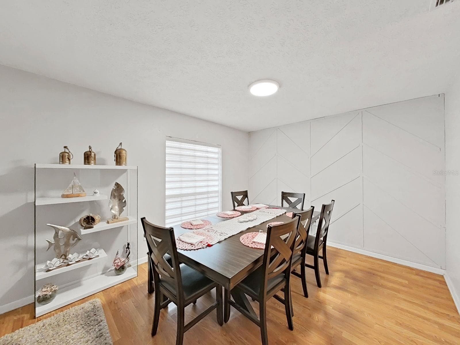 dining room - 7608 BARRY RD, TAMPA