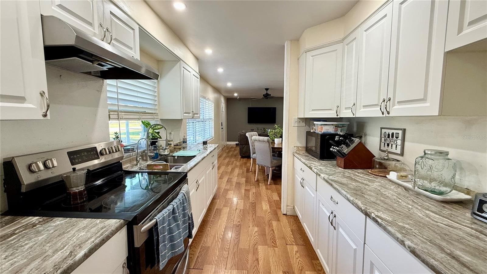 Single Family Residence at 811 22ND ST NW, WINTER HAVEN, photo 8 of 39
