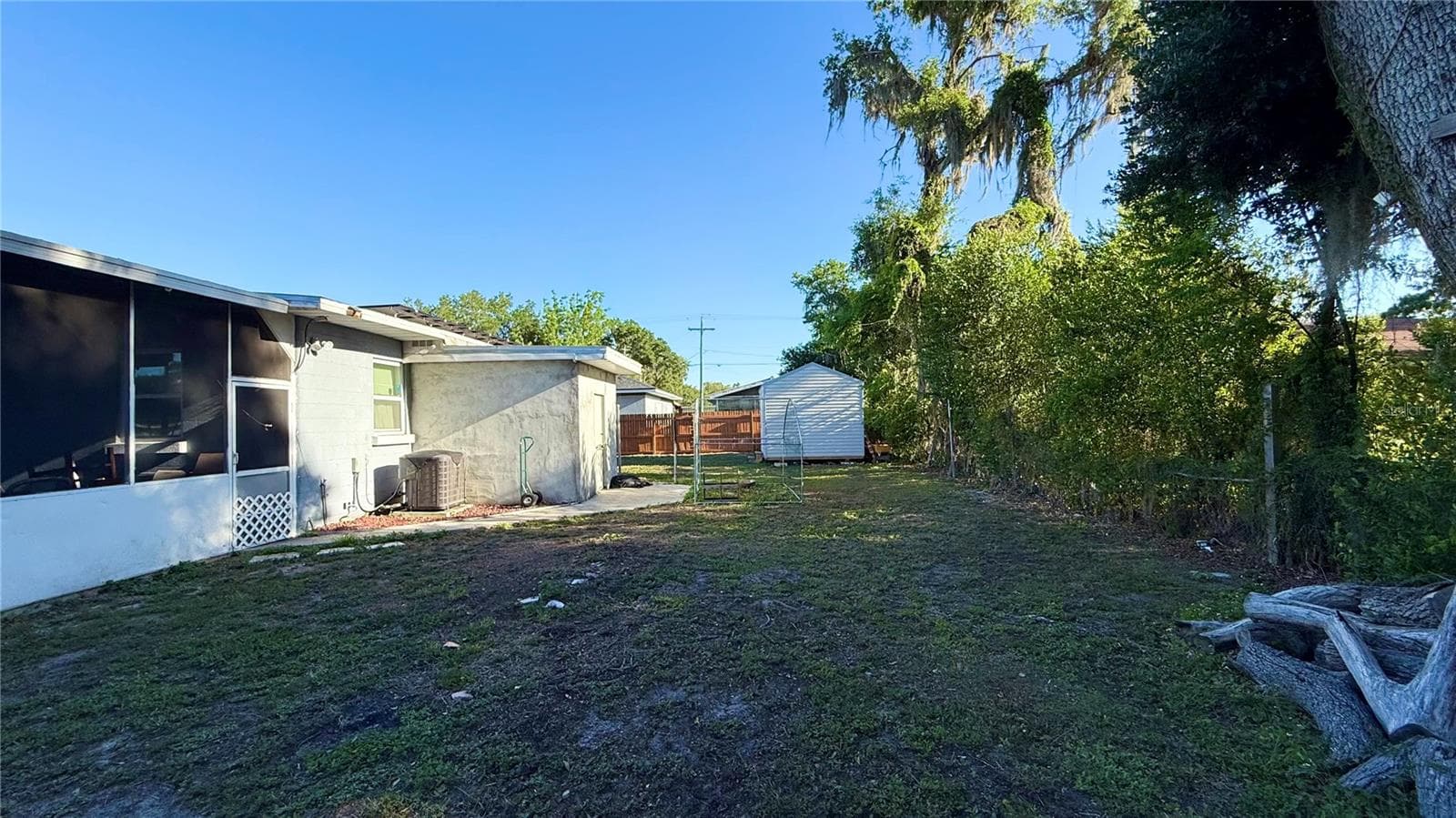 Single Family Residence at 811 22ND ST NW, WINTER HAVEN, photo 24 of 39