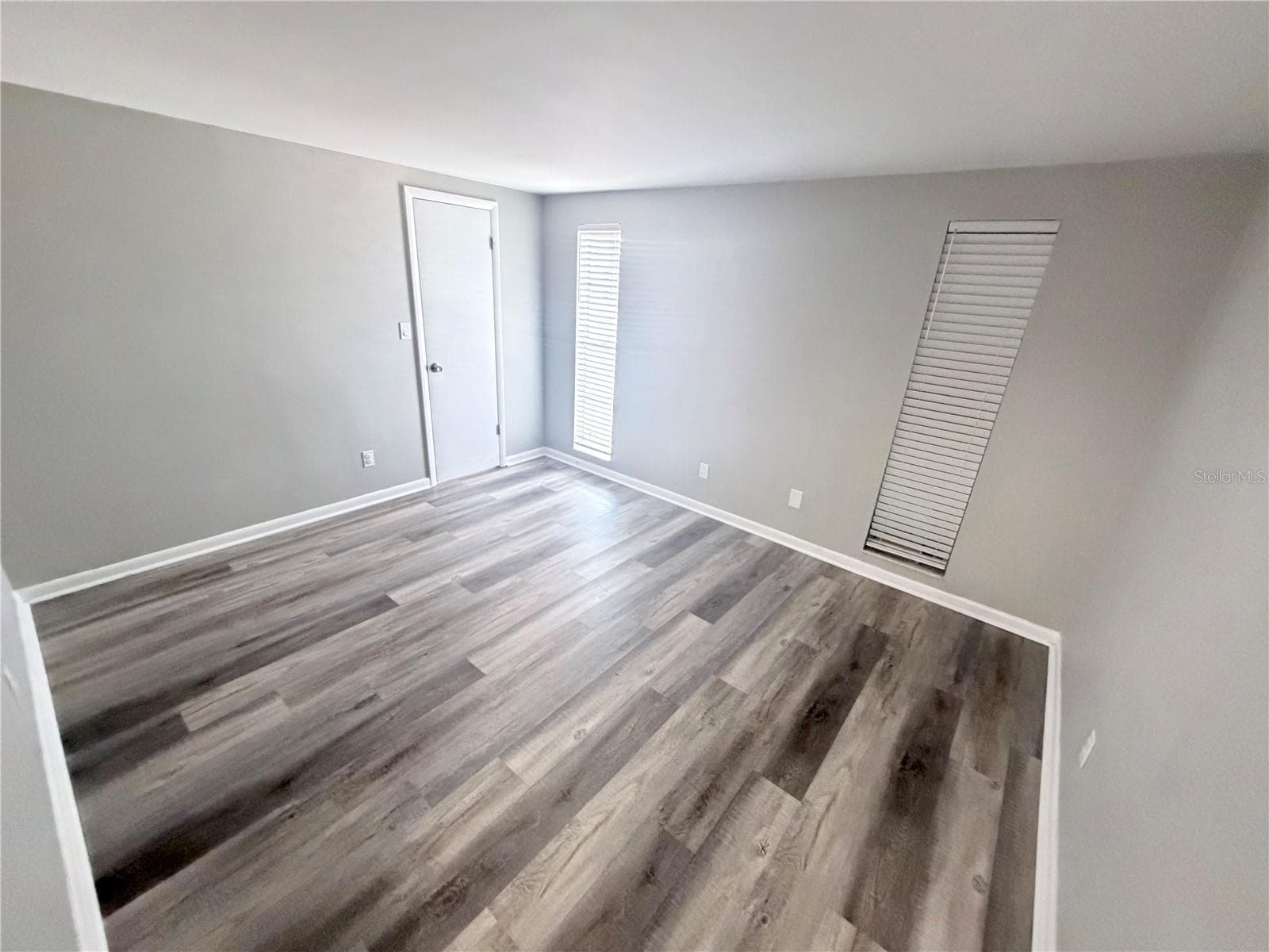 Single Family Residence at 8923 CANDLEWICK LN, PORT RICHEY, photo 10 of 22
