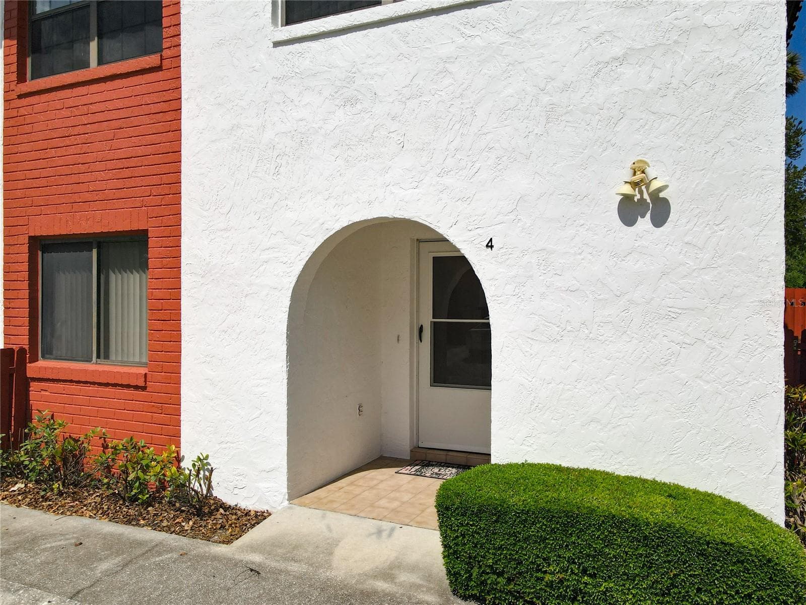 Condominium at 910 BIG TREE RD #12-4, SOUTH DAYTONA, photo 5 of 42
