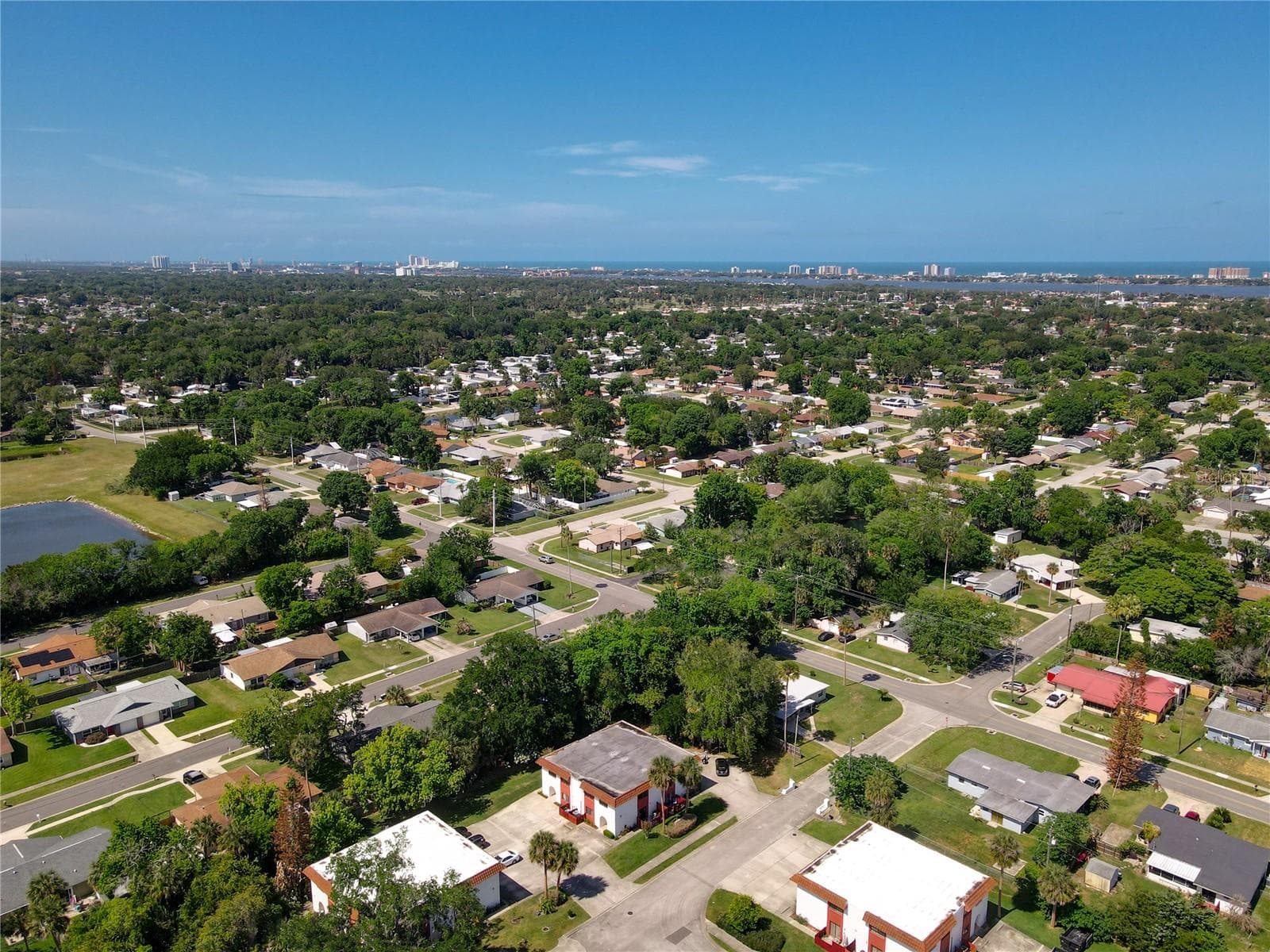 Condominium at 910 BIG TREE RD #12-4, SOUTH DAYTONA, photo 40 of 42