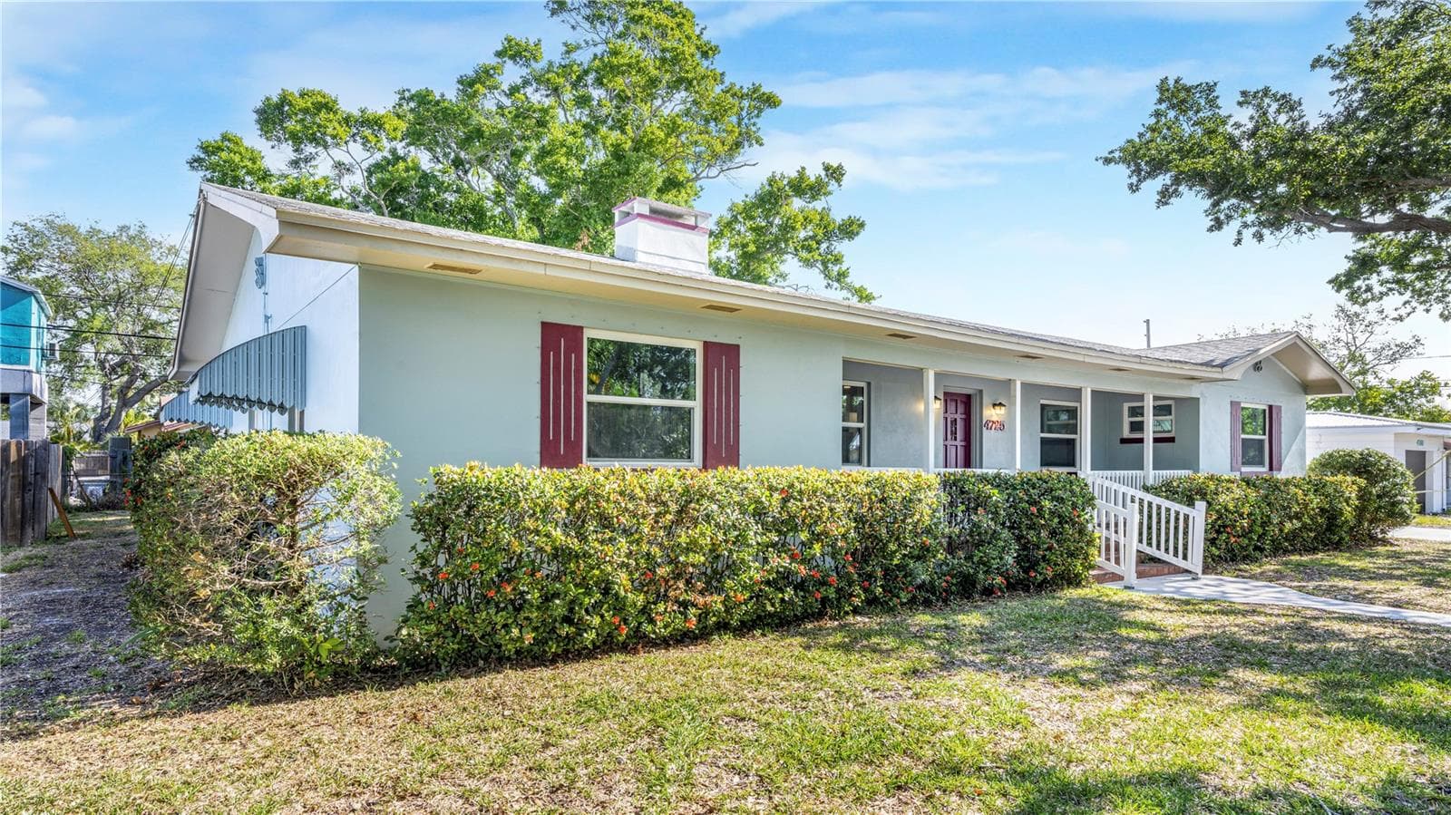 Single Family Residence at 4725 DEL RIO WAY S, GULFPORT, photo 2 of 53