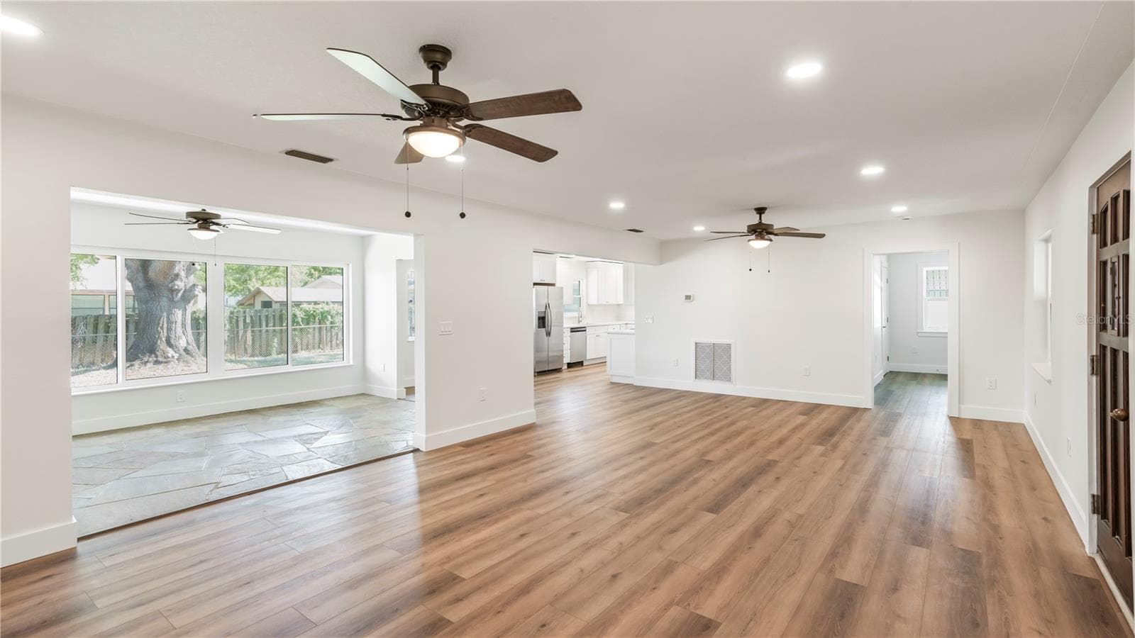 Single Family Residence at 4725 DEL RIO WAY S, GULFPORT, photo 12 of 53