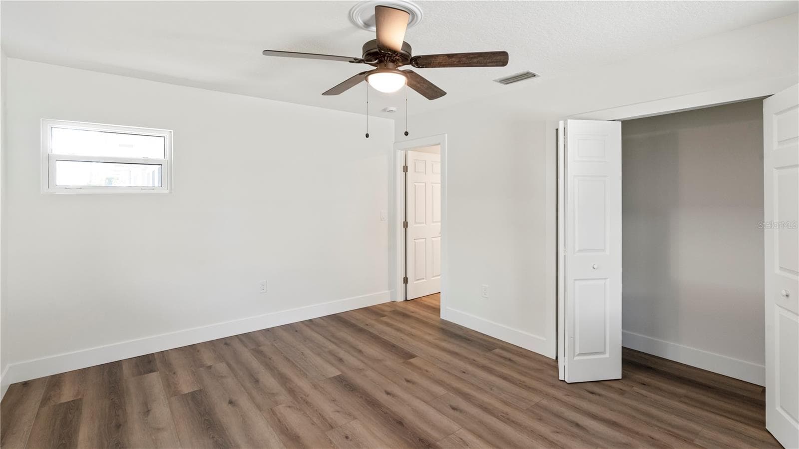 Single Family Residence at 4725 DEL RIO WAY S, GULFPORT, photo 30 of 53