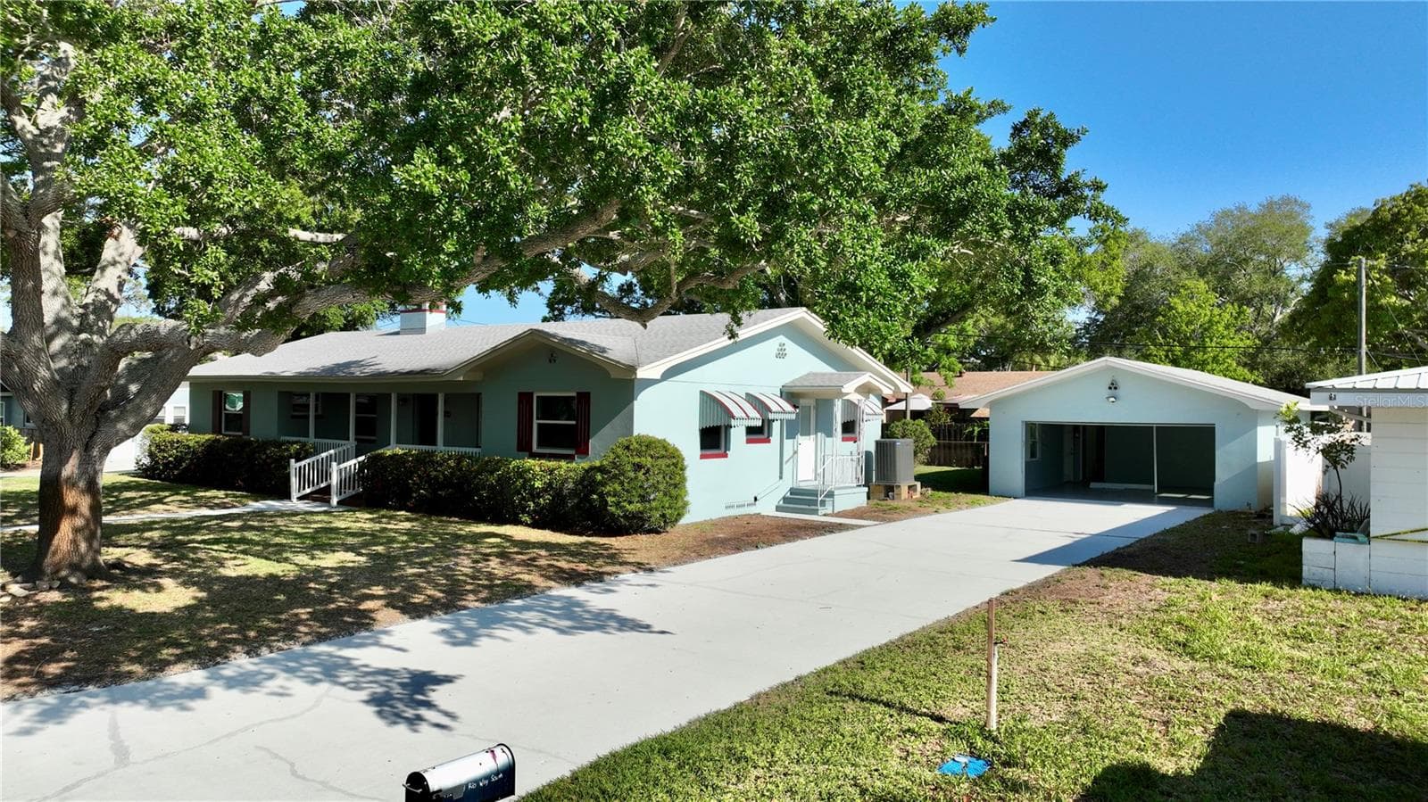 Single Family Residence at 4725 DEL RIO WAY S, GULFPORT, photo 37 of 53
