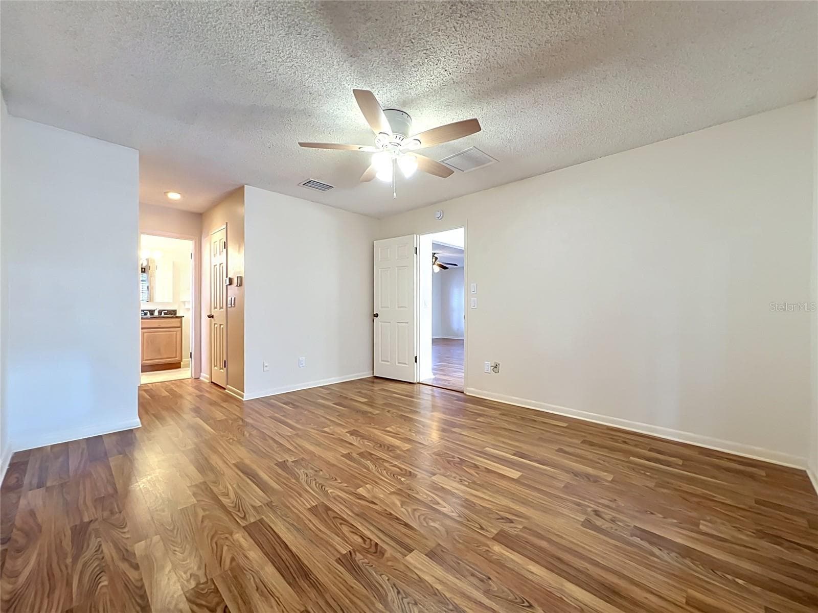 Single Family Residence at 105 CEDAR OAK TRL, LONGWOOD, photo 34 of 82