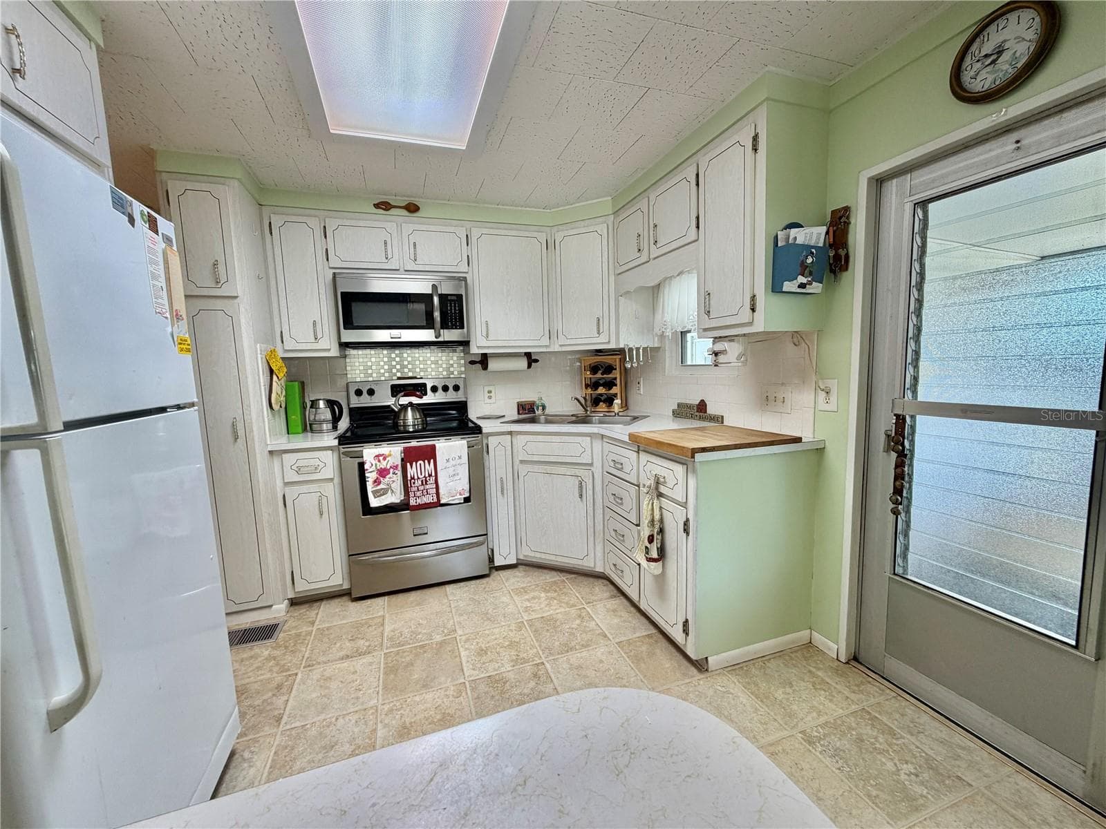 Mobile Home at 223 HAWTHORNE BLVD, LEESBURG, photo 15 of 47