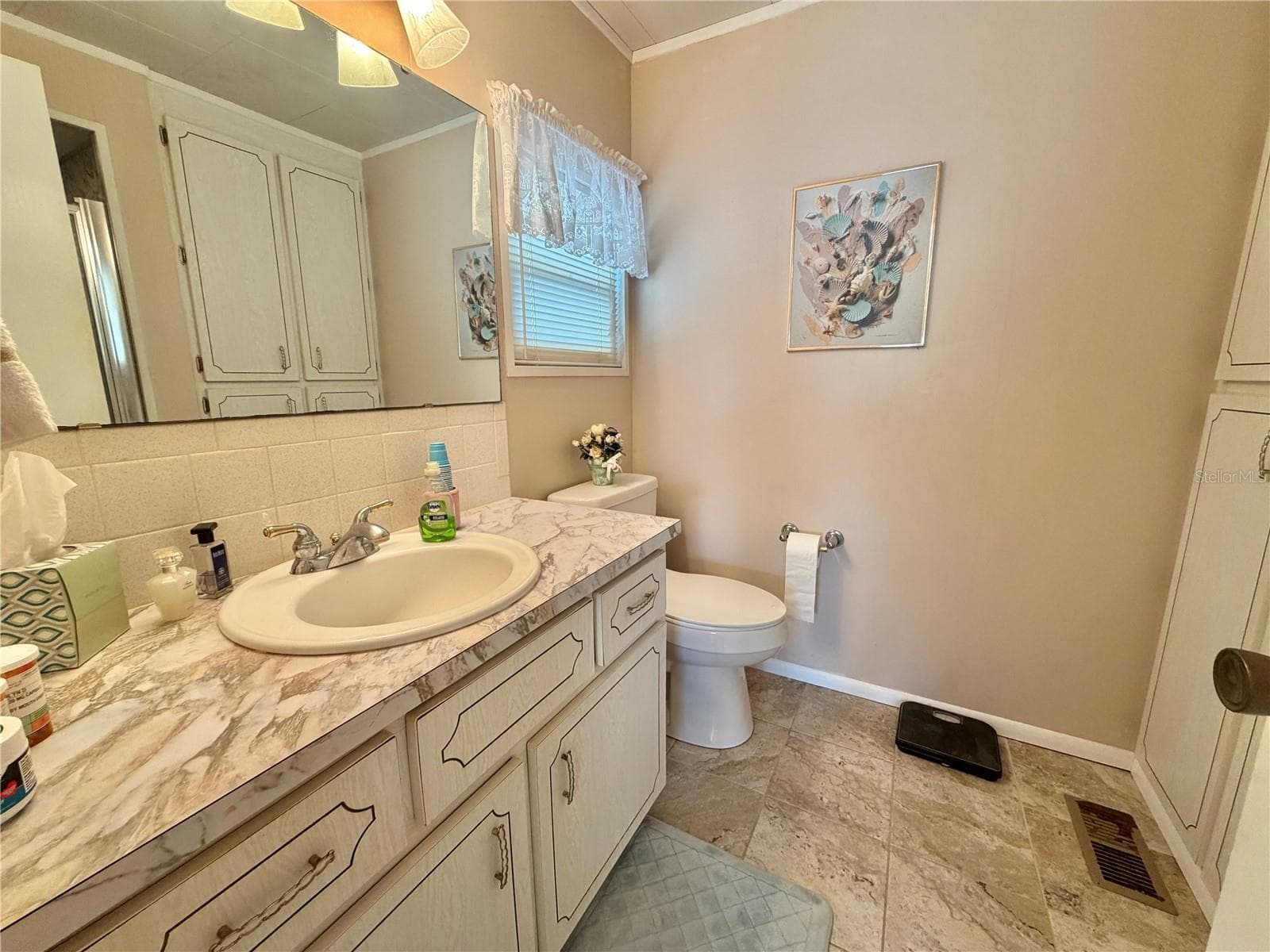 Mobile Home at 223 HAWTHORNE BLVD, LEESBURG, photo 24 of 47
