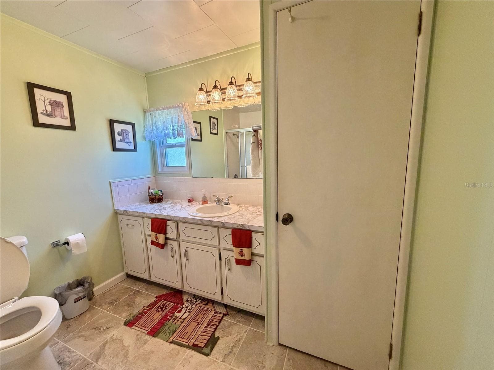 Mobile Home at 223 HAWTHORNE BLVD, LEESBURG, photo 33 of 47