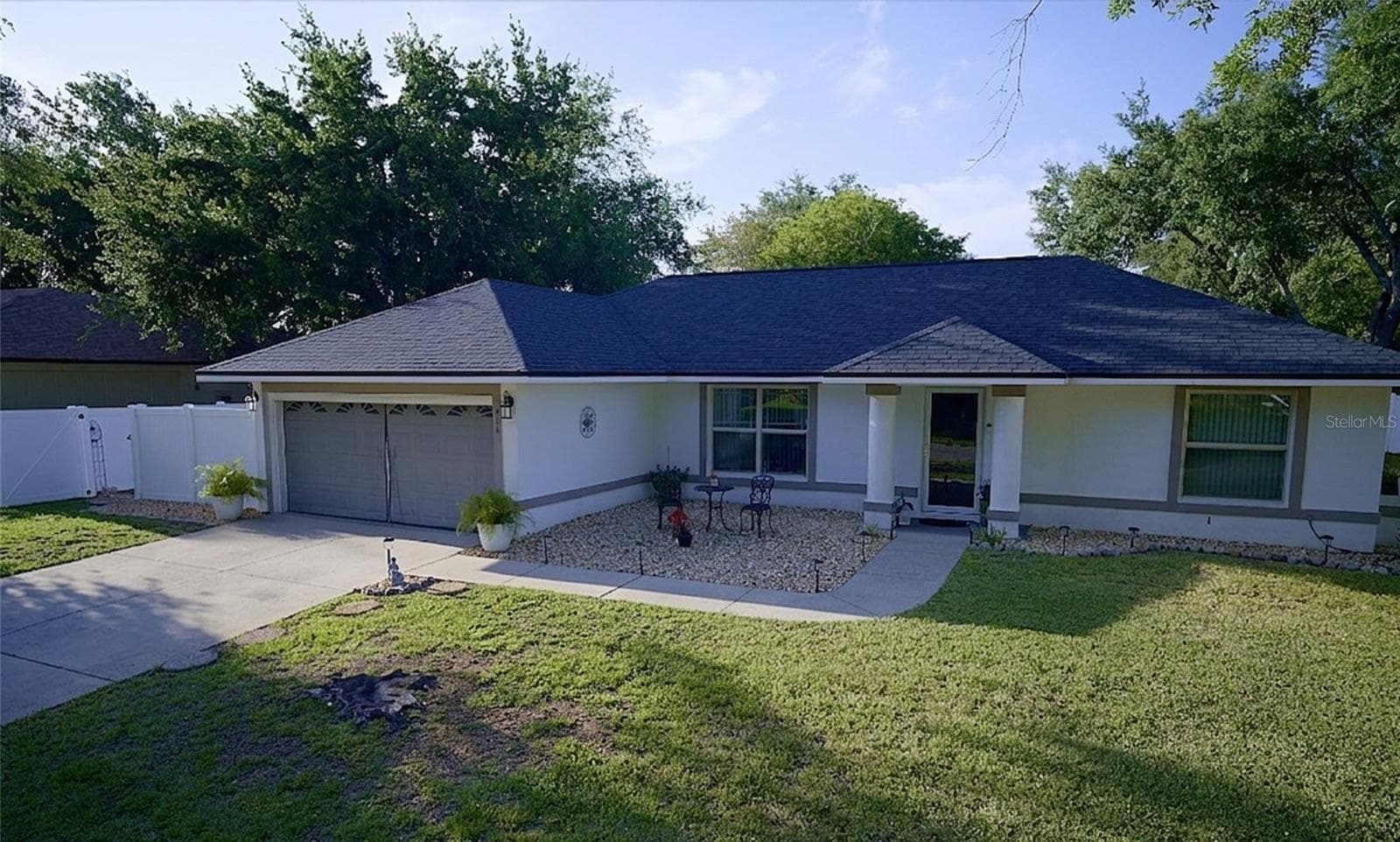 Single Family Residence at 408 RAYMOND ST, MINNEOLA, photo 2 of 21