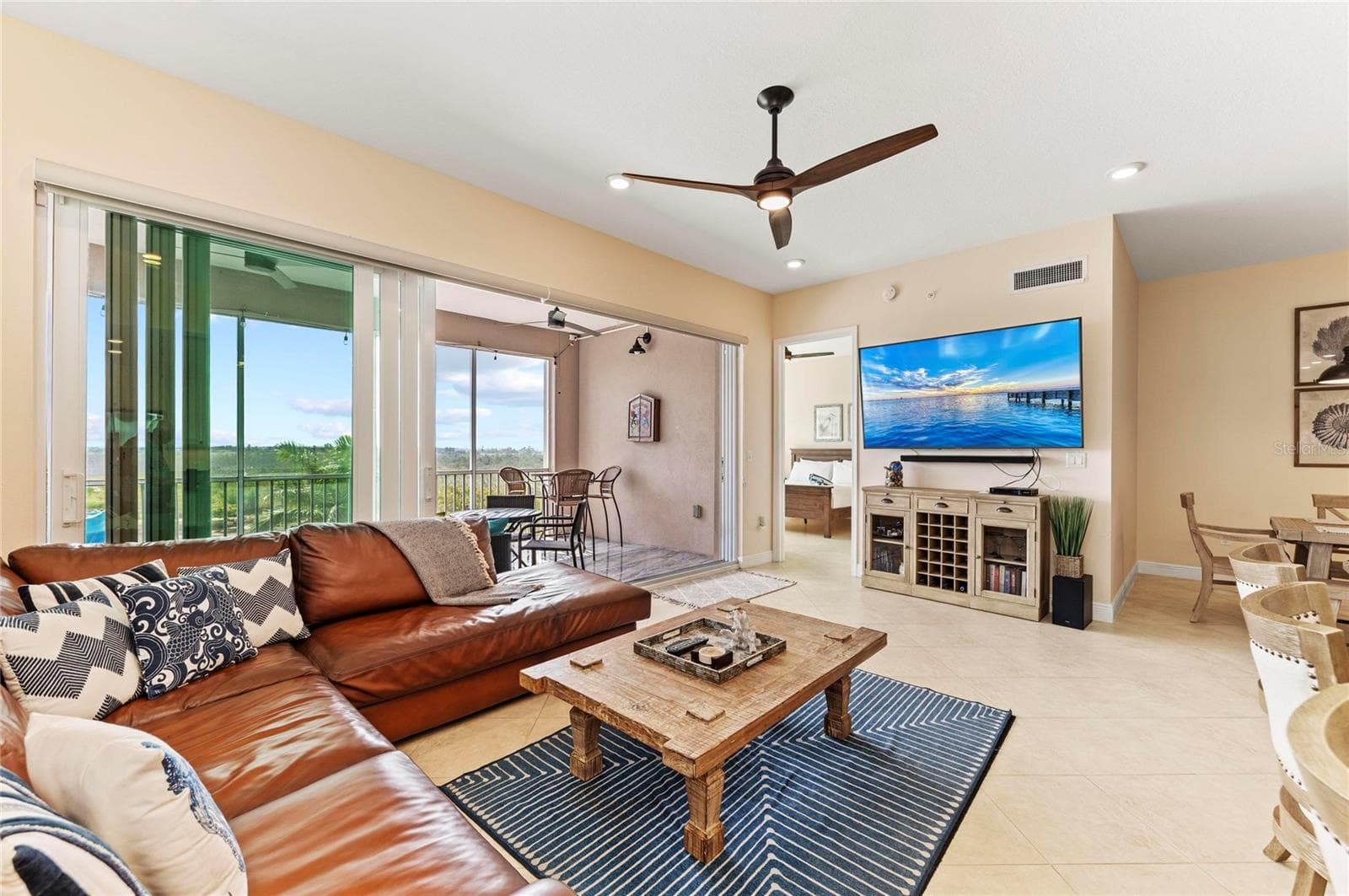 Condominium at 395 ARUBA CIR #402, BRADENTON, photo 14 of 100