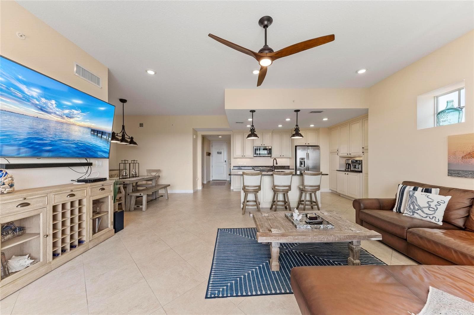 Condominium at 395 ARUBA CIR #402, BRADENTON, photo 15 of 100