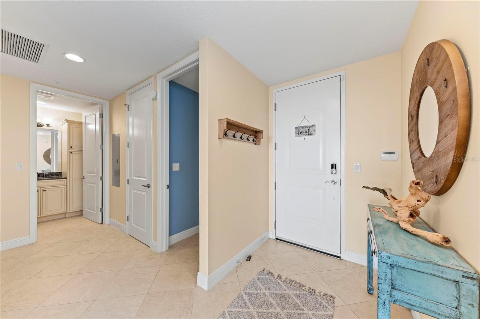 Condominium at 395 ARUBA CIR #402, BRADENTON, photo 27 of 100