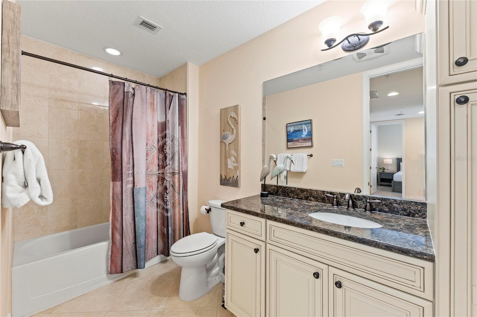 Condominium at 395 ARUBA CIR #402, BRADENTON, photo 30 of 100