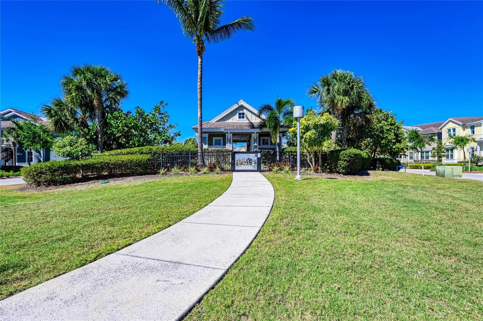 Condominium at 395 ARUBA CIR #402, BRADENTON, photo 90 of 100