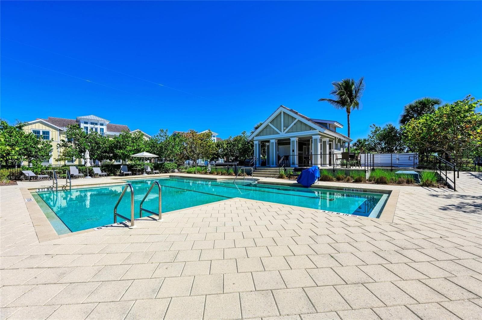 Condominium at 395 ARUBA CIR #402, BRADENTON, photo 91 of 100