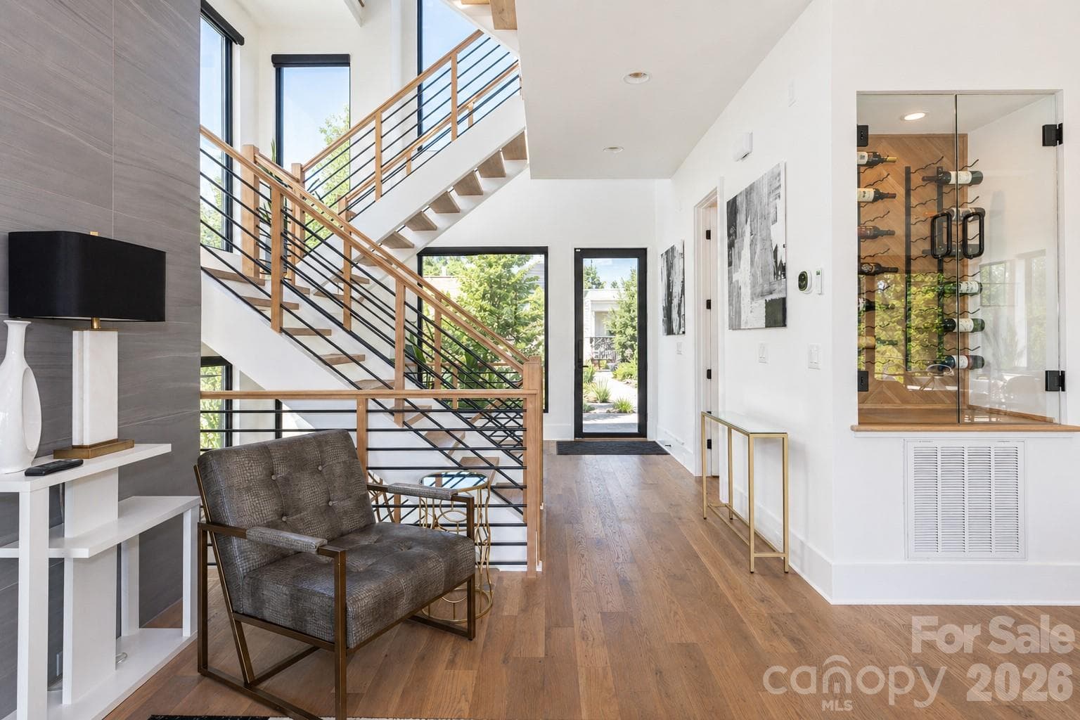 Single Family Residence at 308 Frazier Avenue, Charlotte, photo 5 of 46