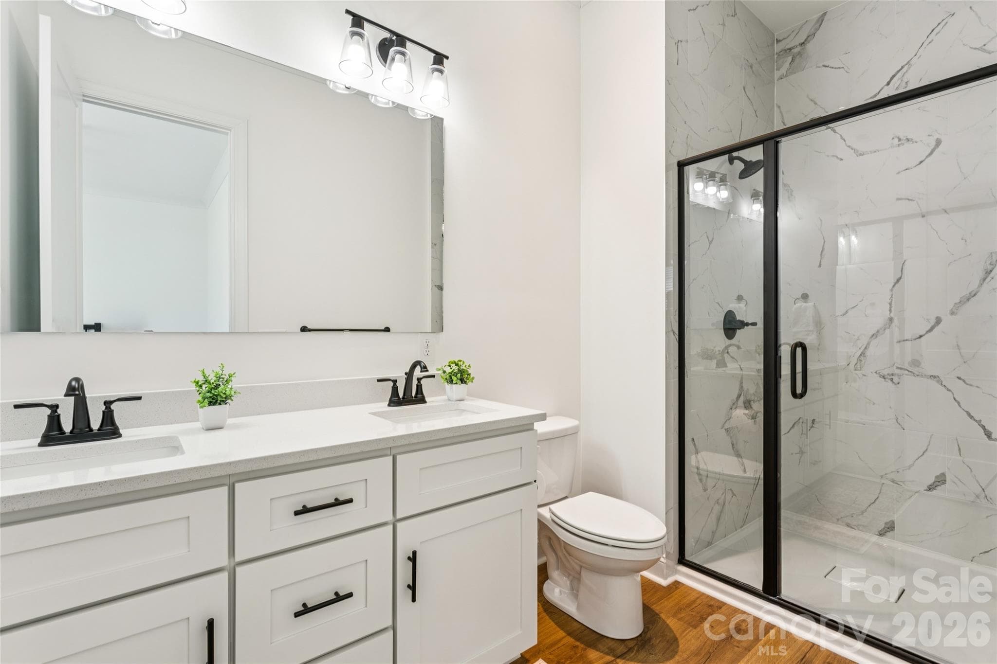 Primary bathroom ensuite - 5820 Pittmon Lane, Kannapolis