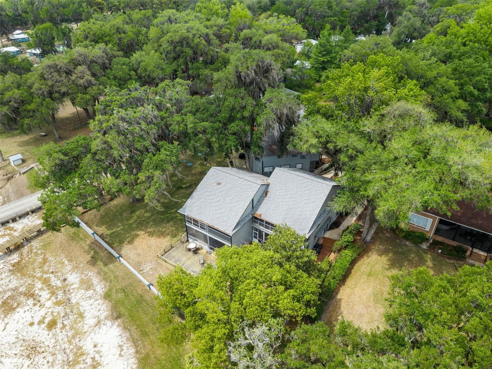 Unobstructed by other buildings - 21134 NE 101ST AVE, EARLETON