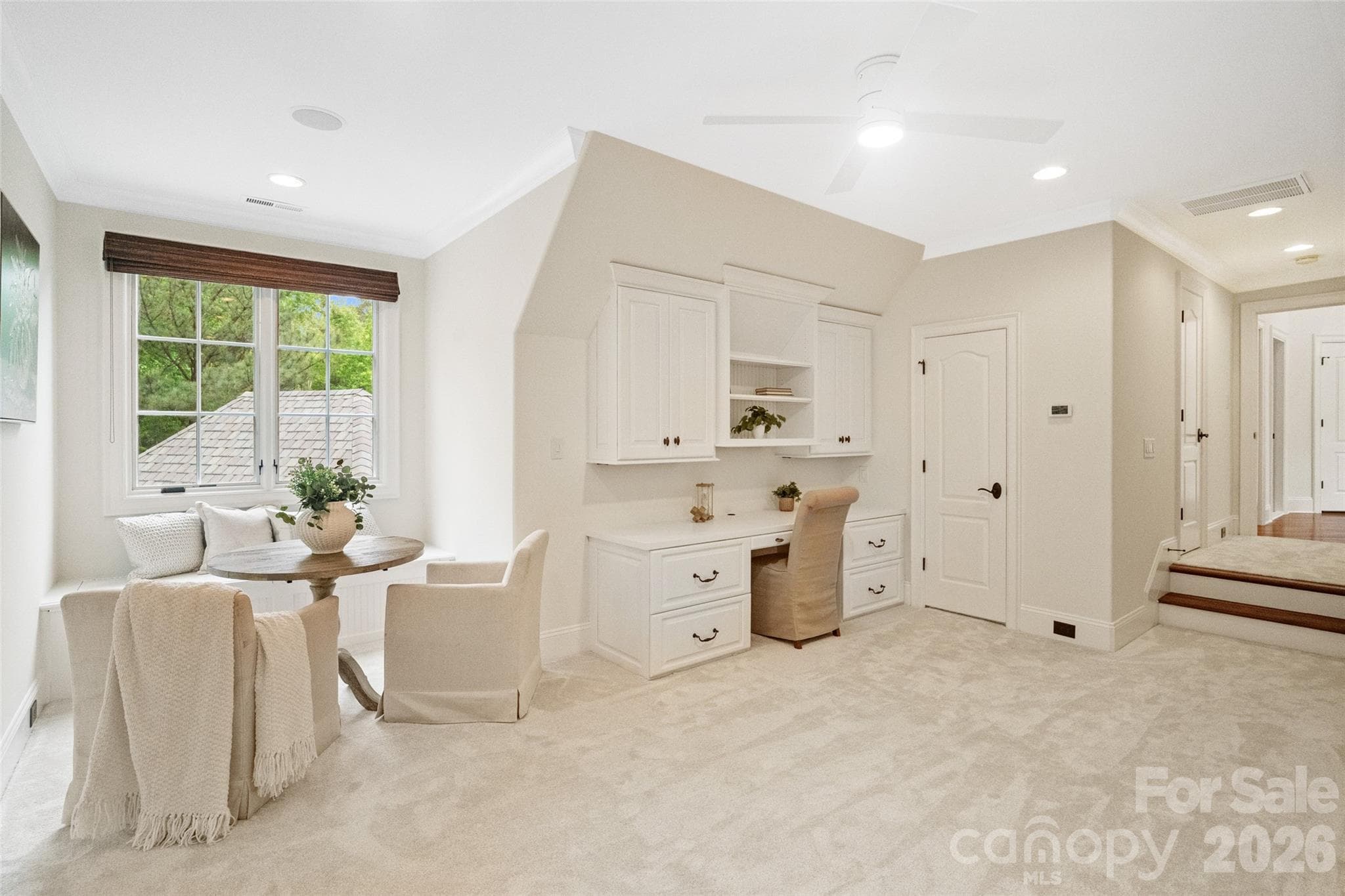 Second Floor Suite - 9105 Island Point Road, Charlotte