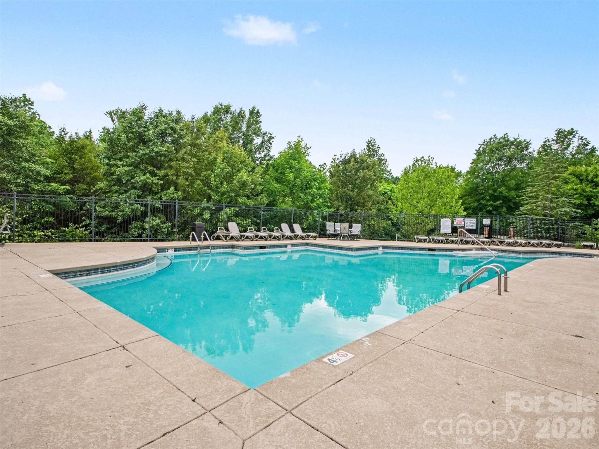 Community pool - 9639 Turning Wheel Drive, Charlotte