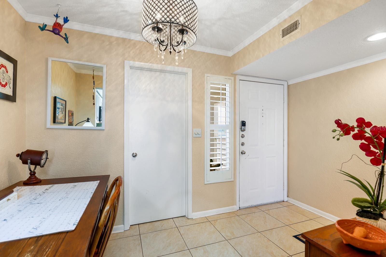 Condominium at 5901 BAHIA DEL MAR CIR #521, ST PETERSBURG, photo 6 of 58