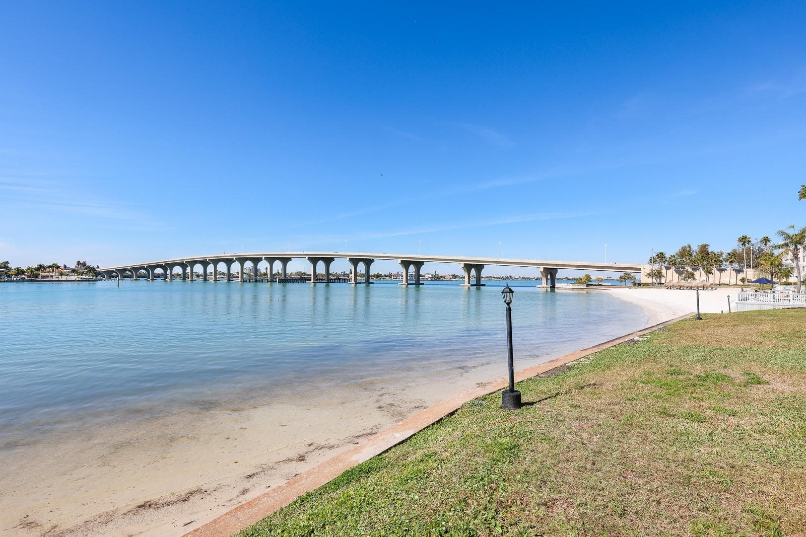 Condominium at 5901 BAHIA DEL MAR CIR #521, ST PETERSBURG, photo 45 of 58