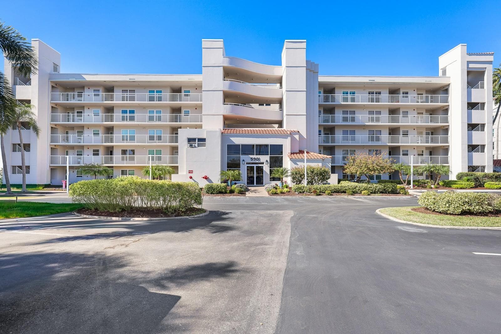 Condominium at 5901 BAHIA DEL MAR CIR #521, ST PETERSBURG, photo 55 of 58