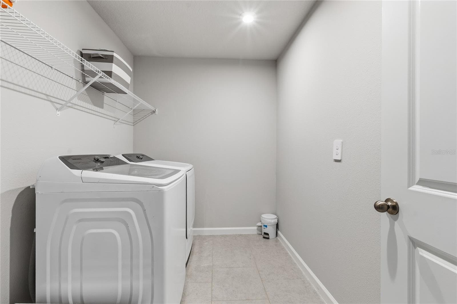 laundry room 2nd floor near master bedroom - 4062 CLOUD HOPPER WAY, LUTZ