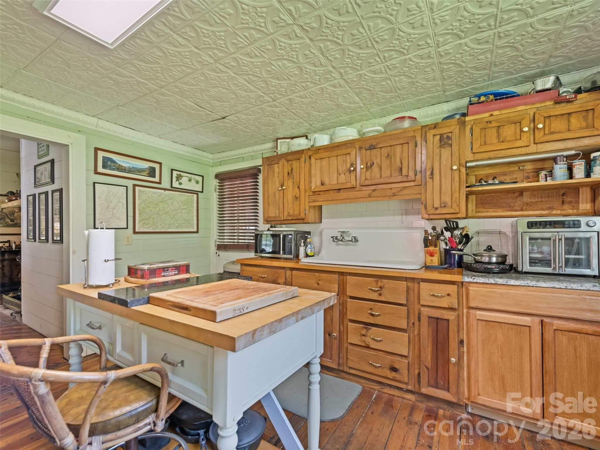 Single Family Residence at Clyde, photo 16 of 33