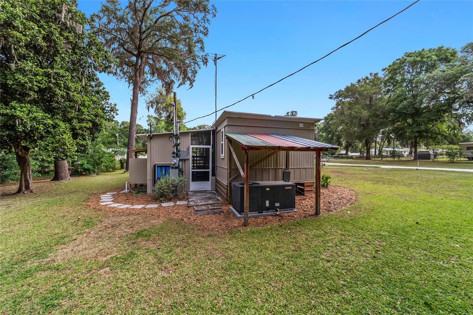 Manufactured Home at 3460 SE 131ST PL, BELLEVIEW, photo 10 of 81