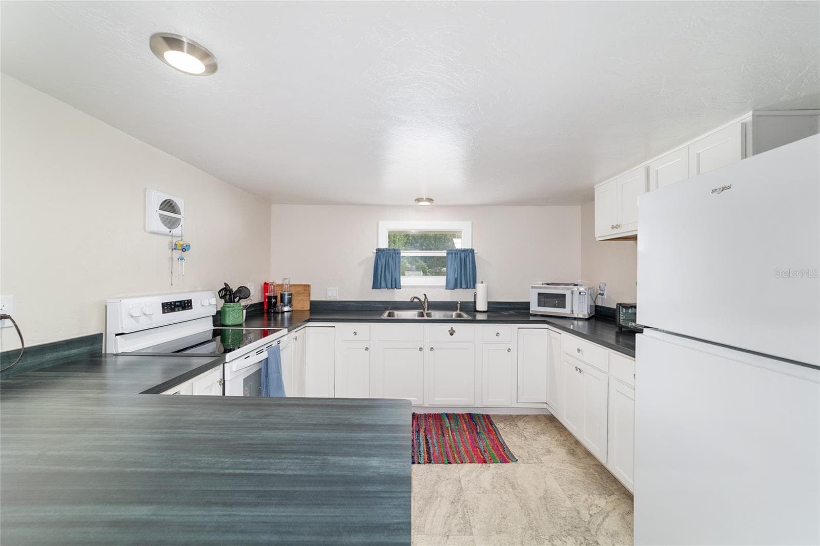 Manufactured Home at 3460 SE 131ST PL, BELLEVIEW, photo 29 of 81
