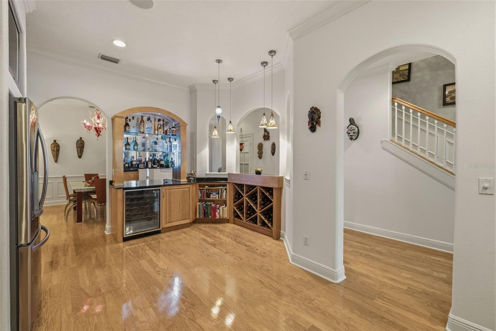 Townhouse at 615 SAXONY BLVD, ST PETERSBURG, photo 11 of 78