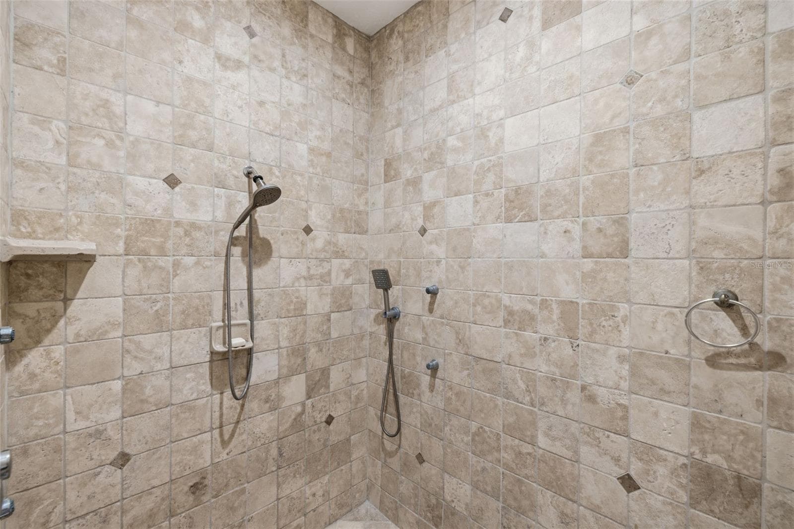 Townhouse at 615 SAXONY BLVD, ST PETERSBURG, photo 30 of 78