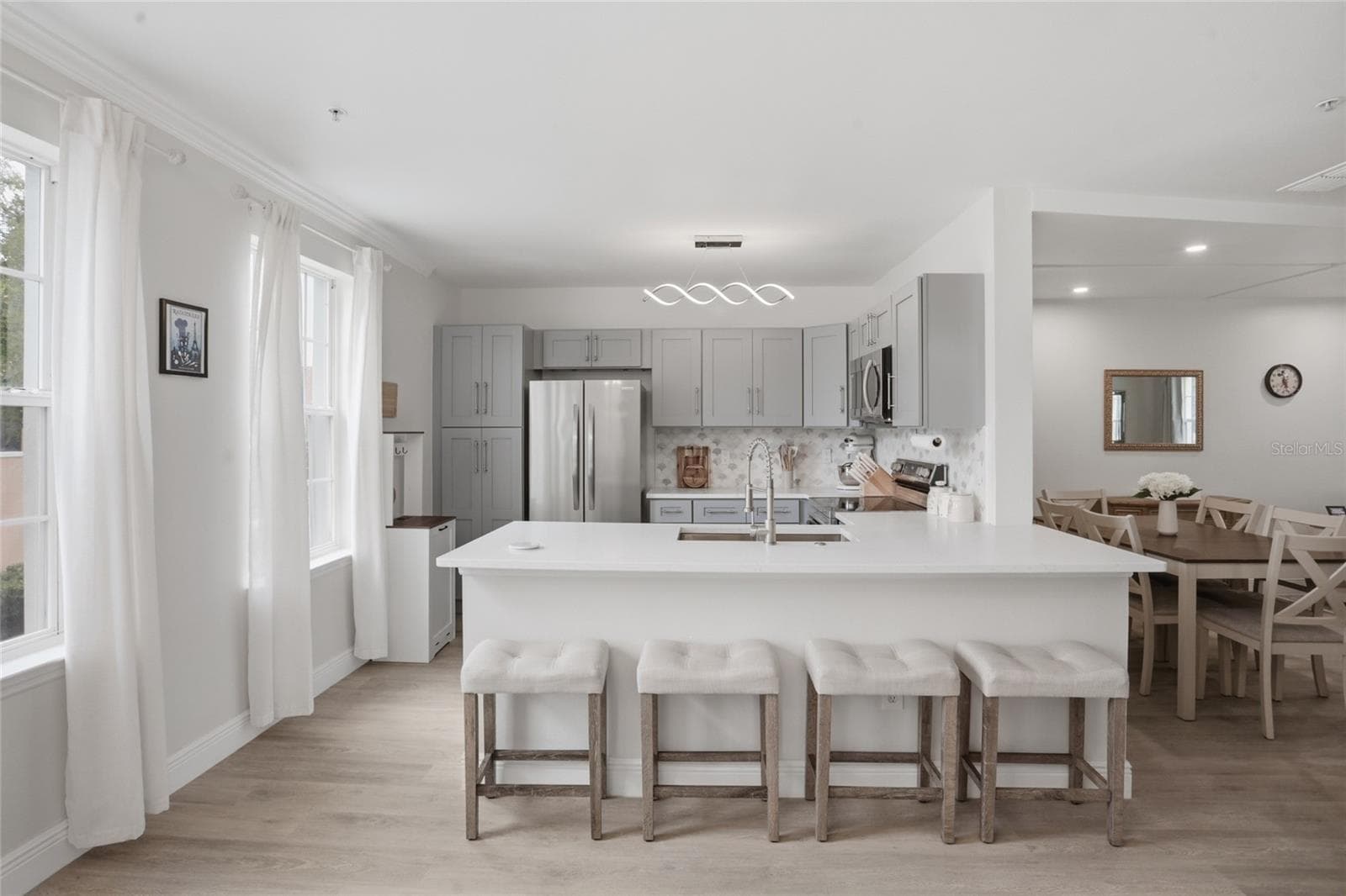 Townhouse at 1056 WATERSIDE DR, CELEBRATION, photo 9 of 38