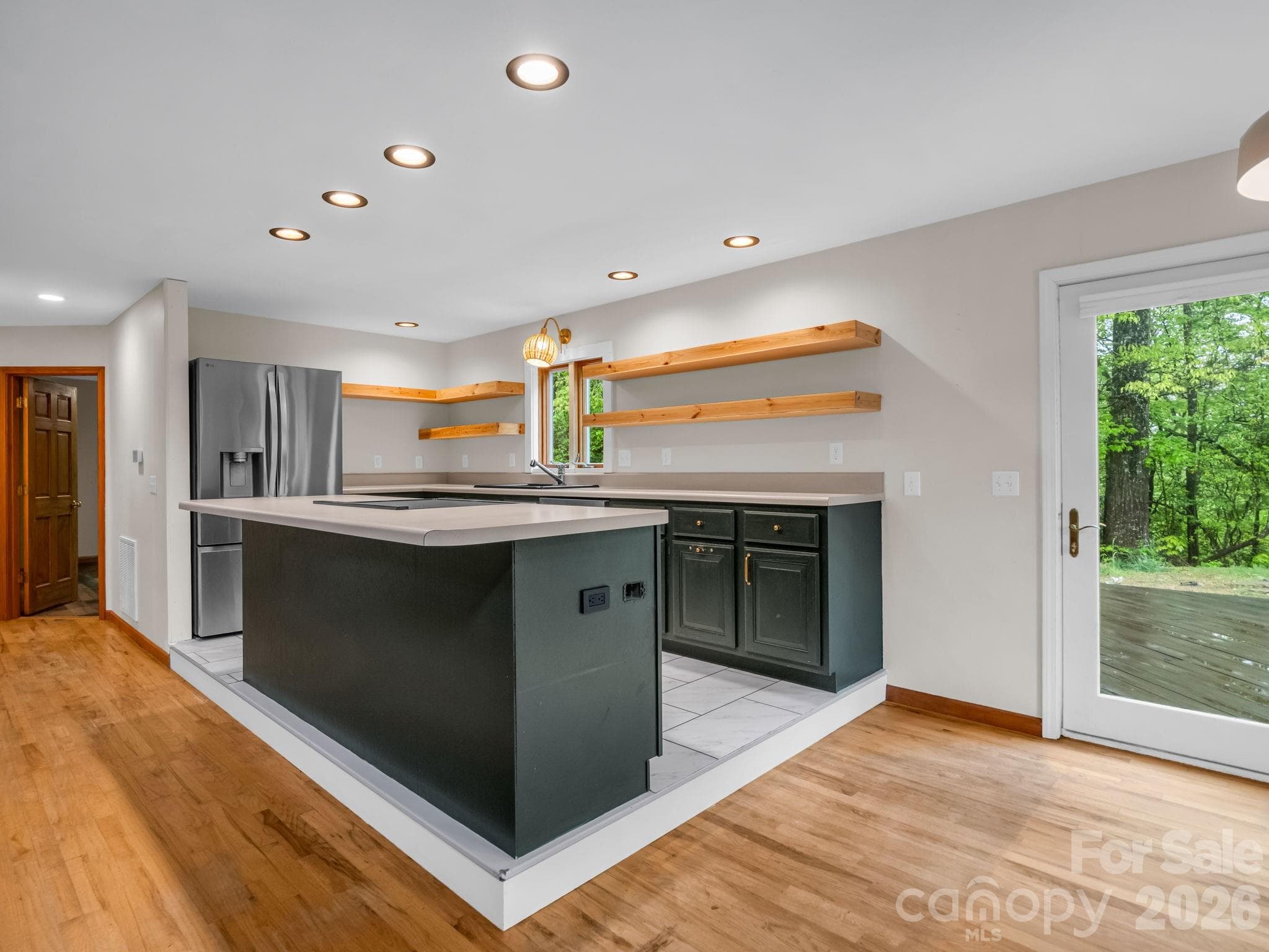 Single Family Residence at 180 Canaday Drive, Brevard, photo 12 of 44