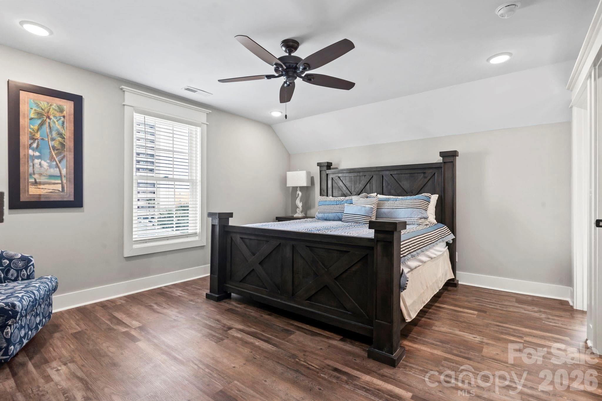 Single Family Residence at 119 Sunset Drive, Garden City, photo 33 of 44