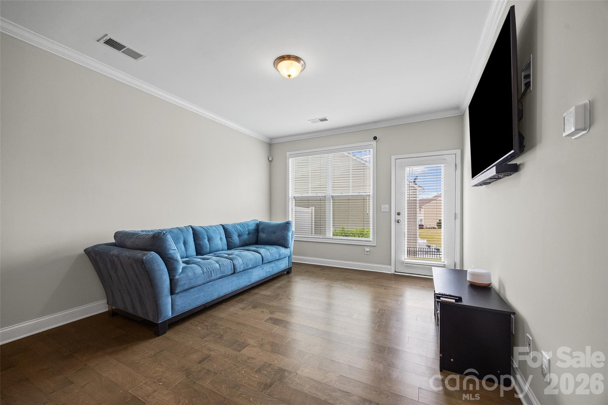 Townhouse at 979 Pennington Drive, Lancaster, photo 10 of 47