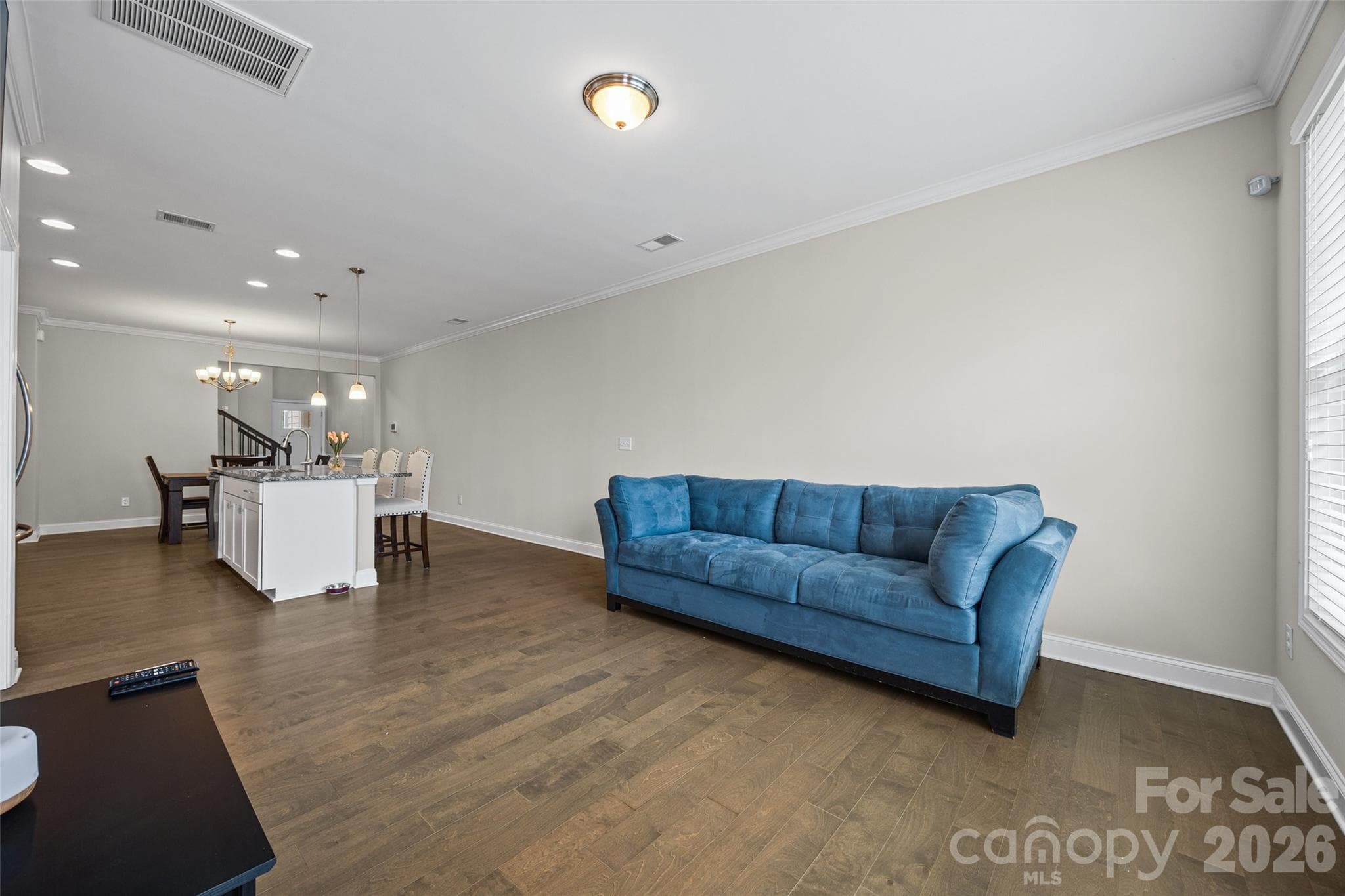 Townhouse at 979 Pennington Drive, Lancaster, photo 11 of 47