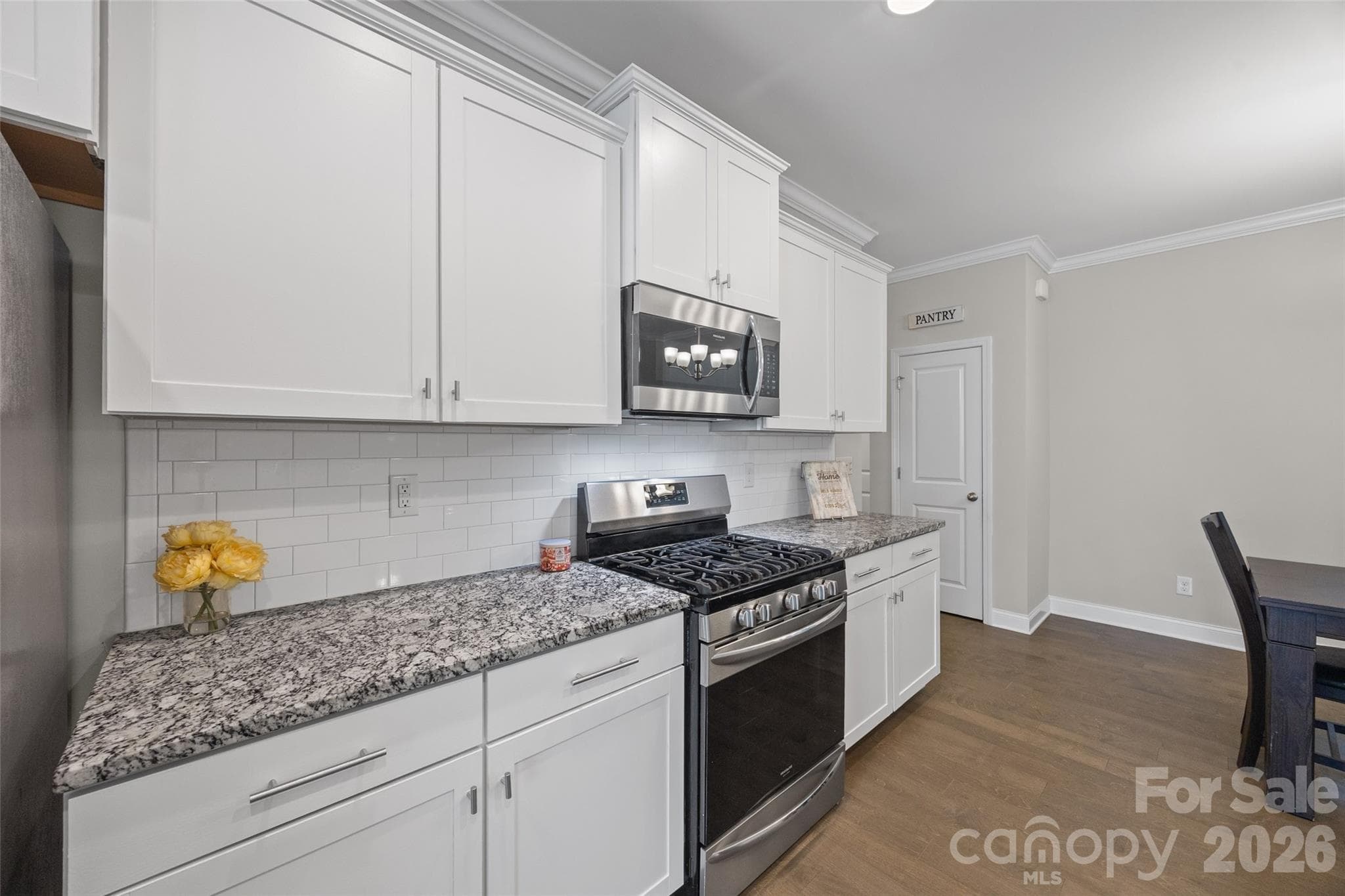 Townhouse at Lancaster, photo 4 of 47
