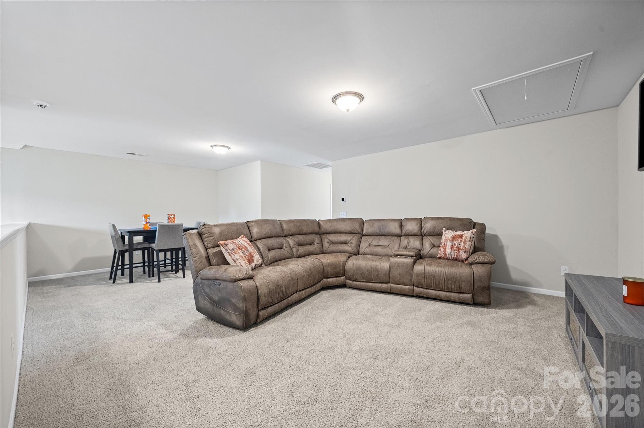 Townhouse at 979 Pennington Drive, Lancaster, photo 20 of 47