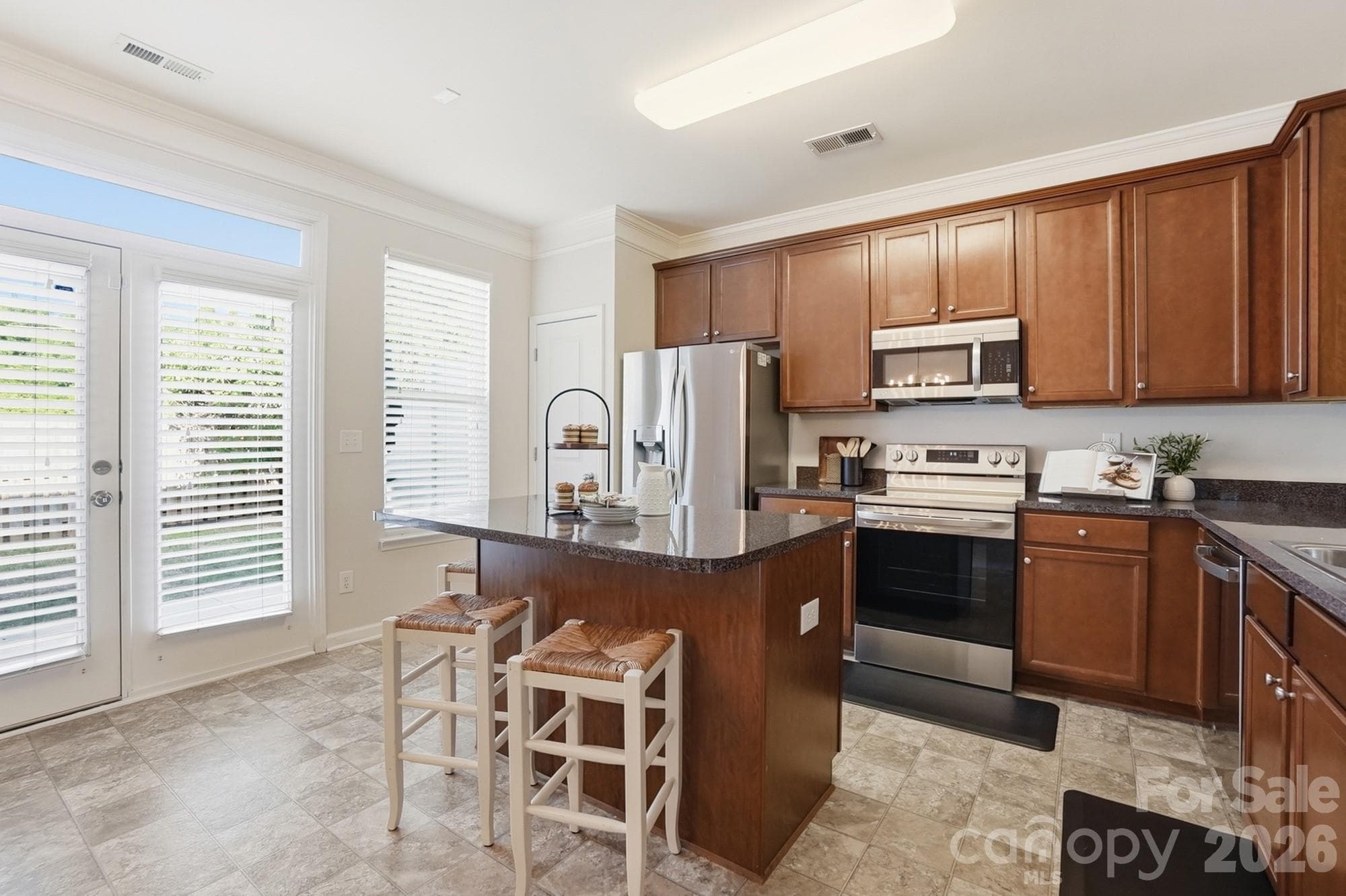 Townhouse at 2833 Birkhill Lane, Fort Mill, photo 10 of 34