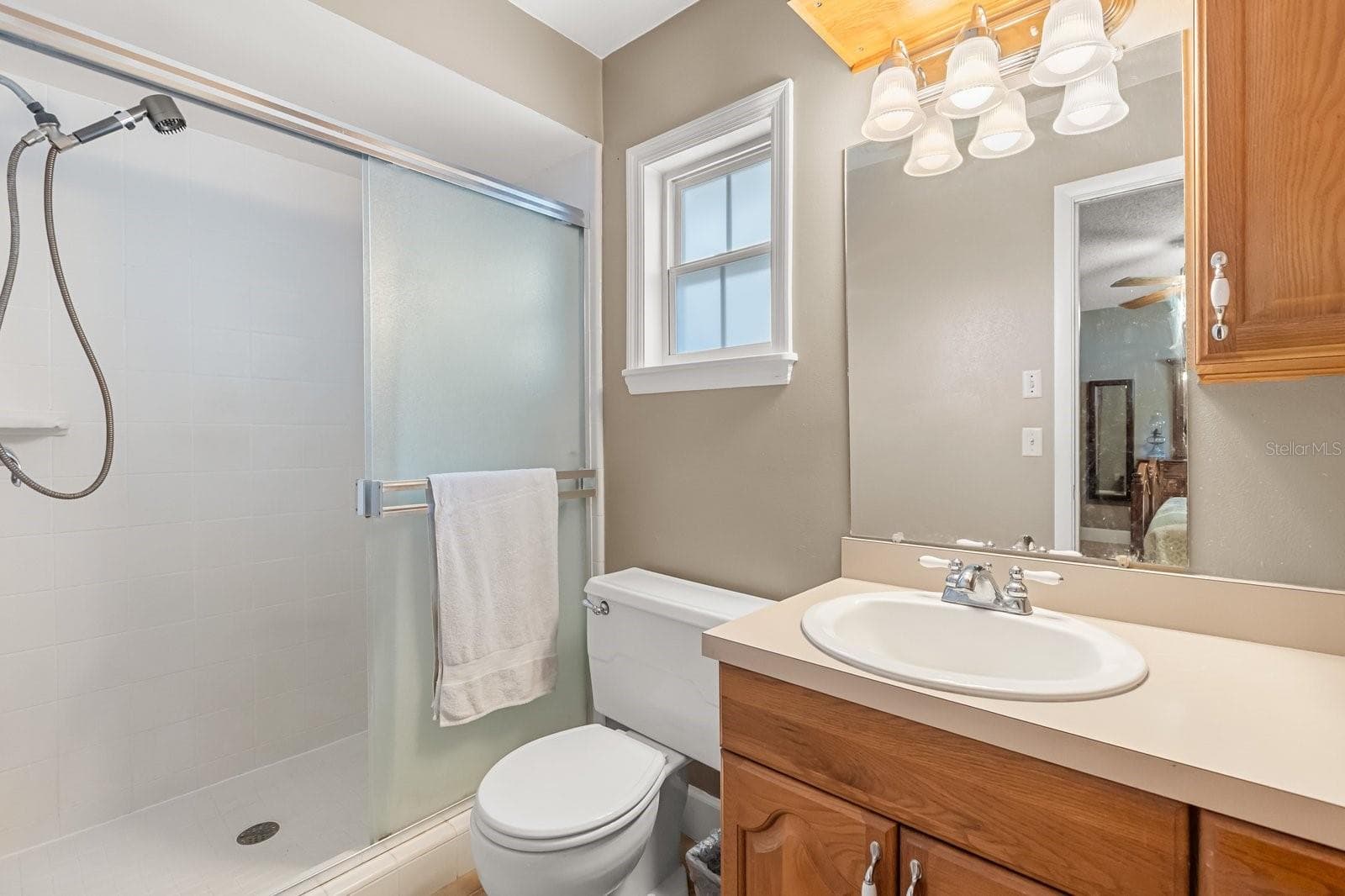 Primary Bath - 4925 HOPERITA ST, ORLANDO