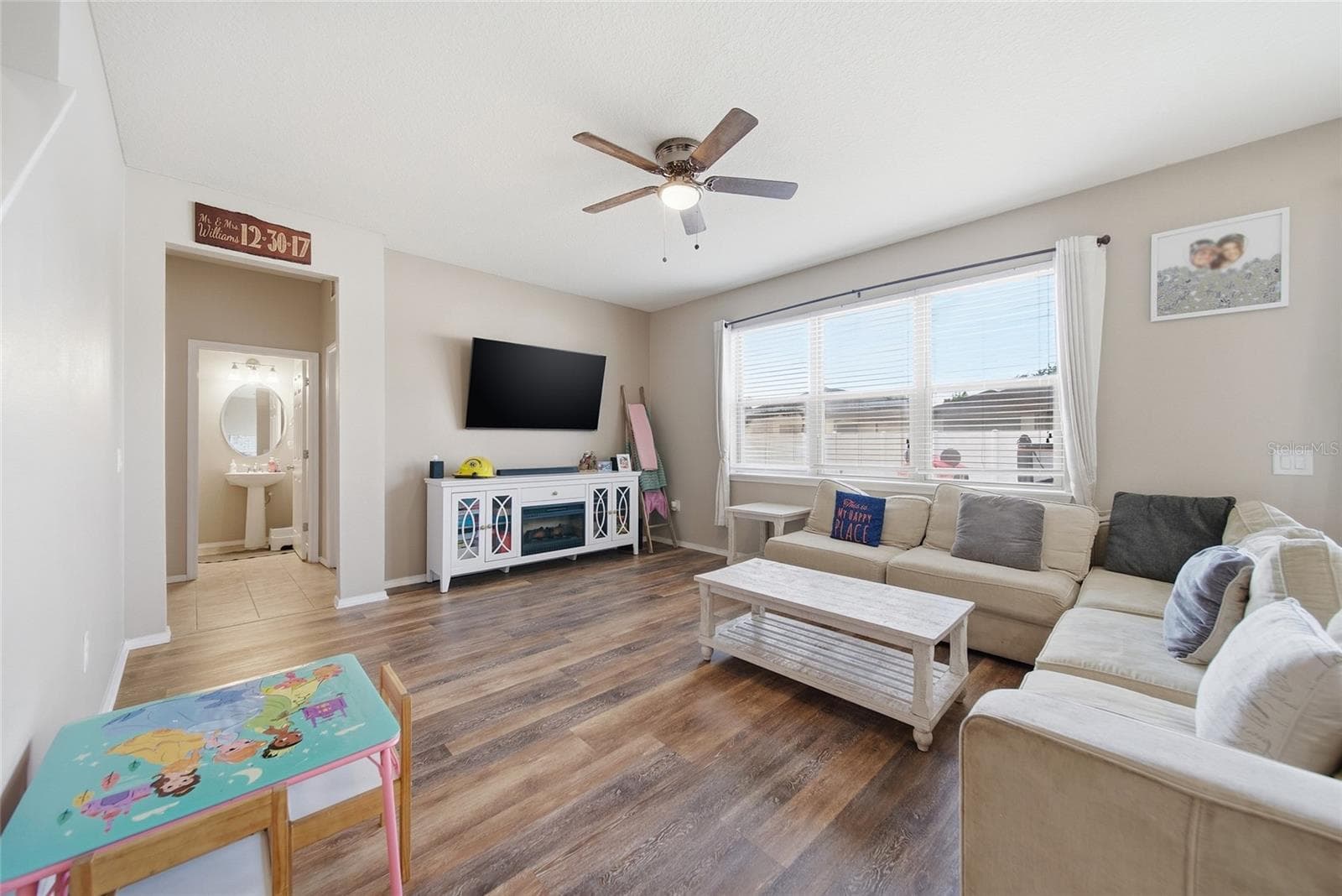 Living Room - 15476 STONE HOUSE DR, BROOKSVILLE