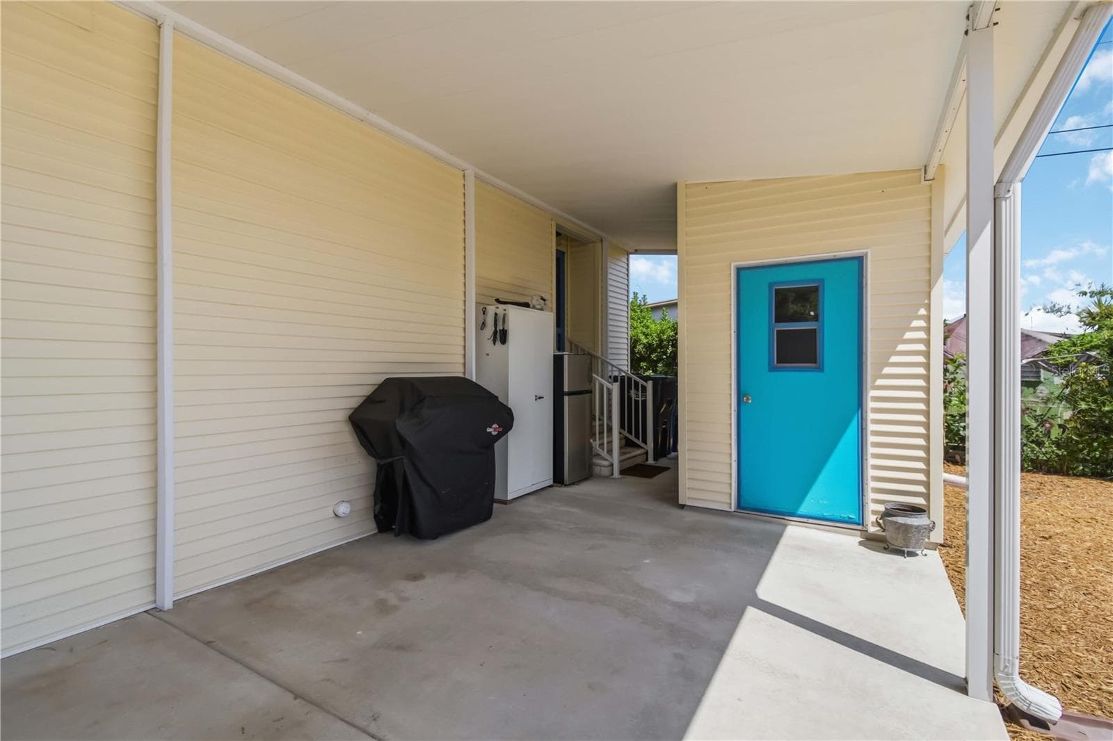 Manufactured Home at 915 50TH AVE W, BRADENTON, photo 43 of 48