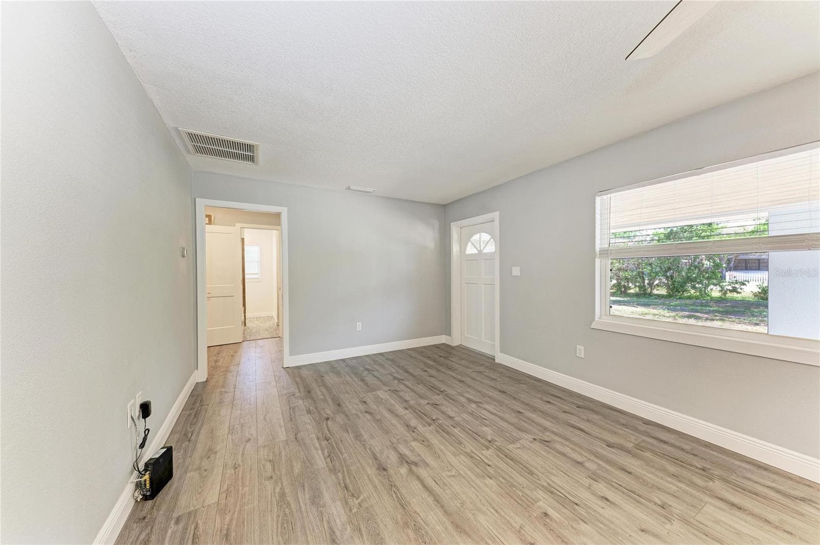 Single Family Residence at 2401 10TH ST W, PALMETTO, photo 6 of 46
